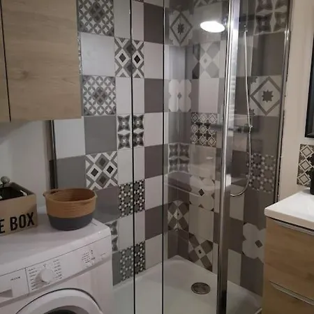 4 Personnes A דירה ארסשון